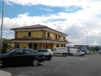 Prossima apertura Motel BAR - RISTORANTE - PIZZERIA - ALBERGO C/DA VALLE DEL MELO Tel. 0881-984090 - 347- 6879178